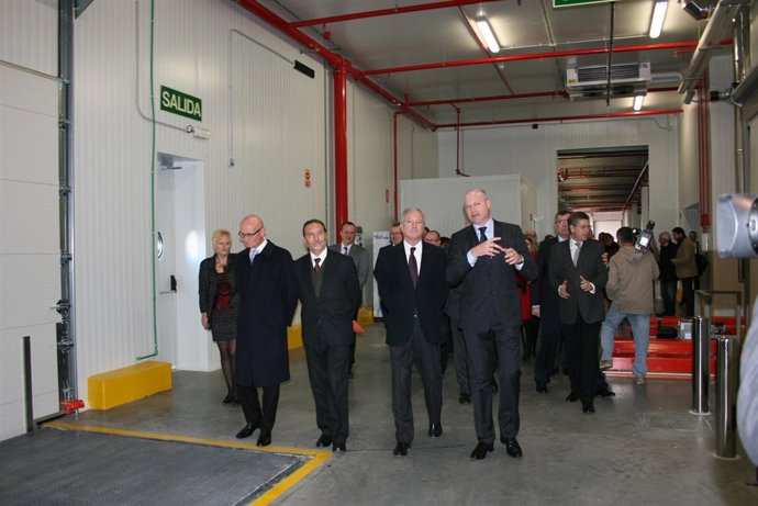 Valcárcel Inaugurando La Nueva Plataforma Logística De Consum