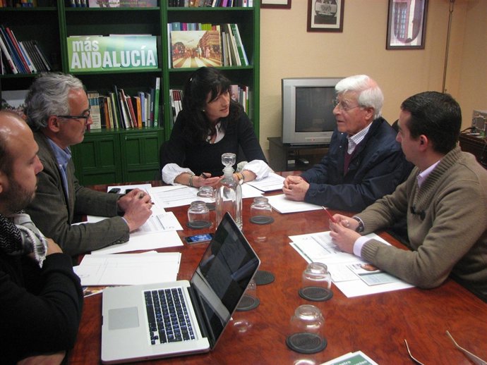 Pilar González, Durante La Reunión Este Miércoles