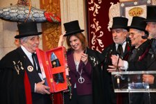 Ana Botella Durante El Entierro De La Sardina