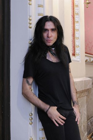 Posado De Mario Vaquerizo 