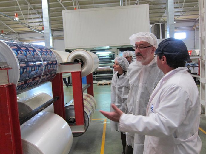 Ávila En Su Visita A Plastienvase