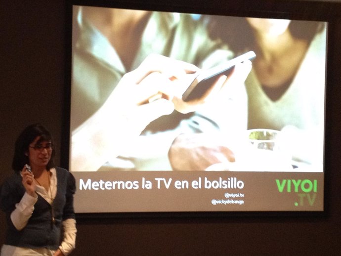 Victoria De Bango, De Viyoi.Tv