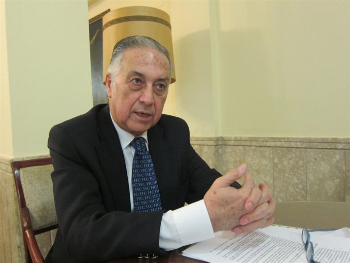   Enrique Pérez Viguera