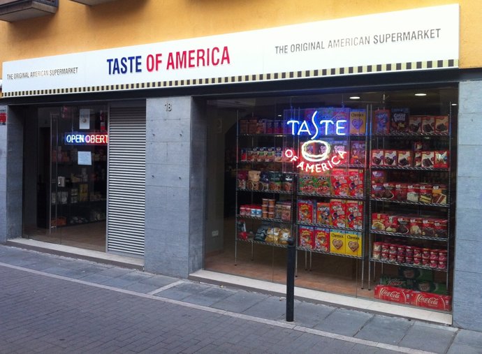 Fachada De La Tienda Taste Of America En Sant Cugat Del Vallés (Barcelona)