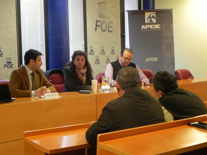 La Delegada De Economía, María José Asensio, En La FOE. 