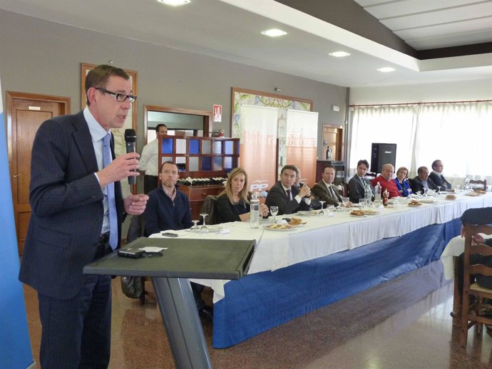 Clemente Interviene En Un Acto En  Bétera (Valencia)