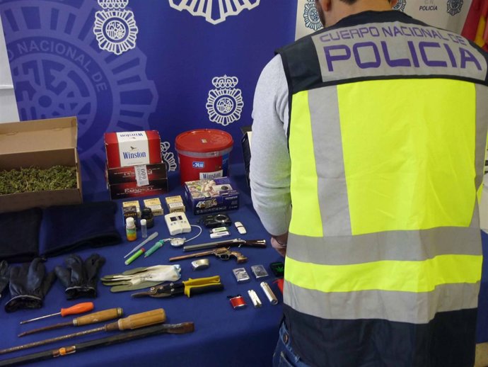 Efectos Intervenidos Tras Arrestos Por Butrón 