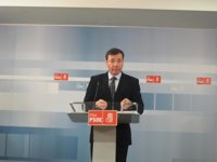 Gómez sobre el colegio Santa Illa: "Son los riesgos de la privatización de los derechos de los ciudadanos"