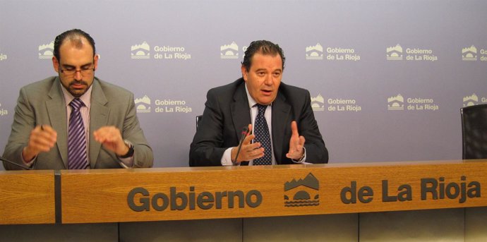 Javier Ureña, Gerente ADER, Y Javier Oñate, Secretario AICCOR