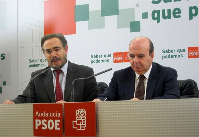 Felipe López Y Gaspar Zarrías, En La Rueda De Prensa.