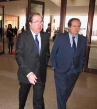 Herrera defiende que la norma esta viva y llama al espíritu de consenso social y político ante la crisis