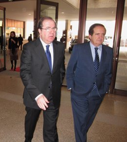 Herrera (I) Y Lucas Acceden A Las Cortes