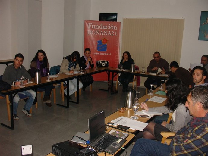 Participantes Del 'Aula Entorno', Organizada Por La Fundación Doñana 21.
