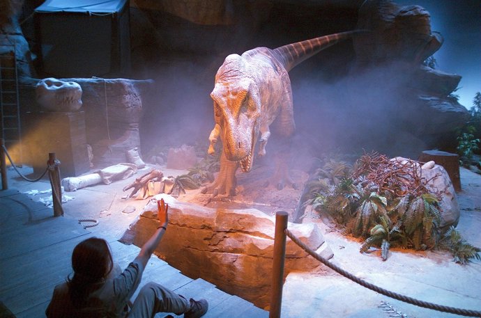 Espectáculo Tiranosuaro Rex En Dinópolis