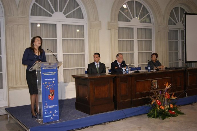 La Delegada Del Gobierno Andaluz, Carmen Crespo