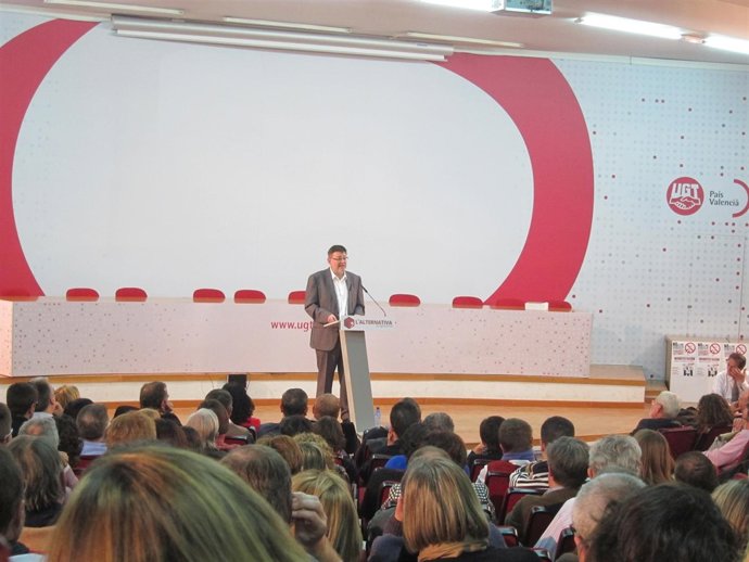 Ximo Puig En La Presentación De Su Candidatura