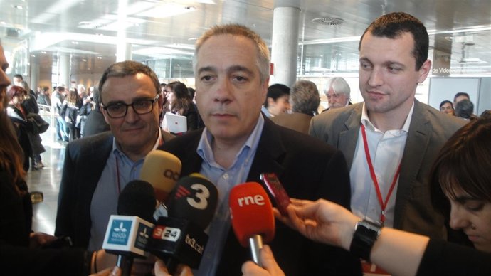 Ros Y Navarro En El Congreso Del PSC En Lleida