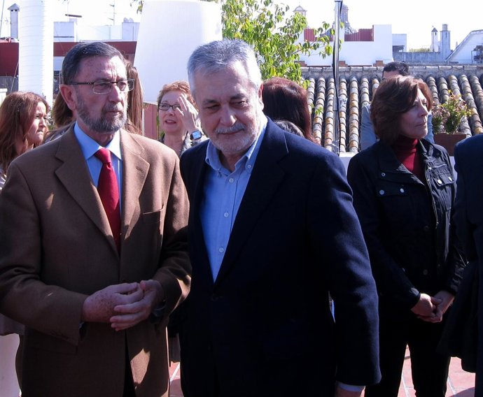José Antonio Griñán Y Manuel Gracia En Un Acto En Sevilla