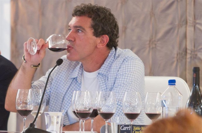 Antonio Banderas Durante La Presentación De Su Vino En Miami