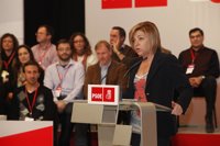 Valenciano: "No aceptaremos el mensaje autoritario y paternalista de Rajoy de 'Quien bien te quiere te hará llorar'"