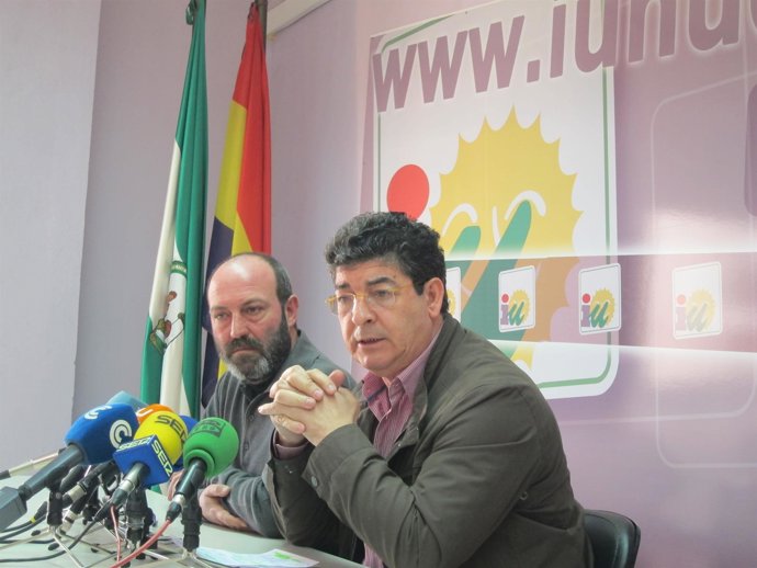 El Coordinador Regional De IULV-CA, Diego Valderas, Y El Provincial, Pedro Jimén