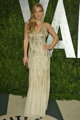 Bar Refaeli en la fiesta de 'Vanity Fair