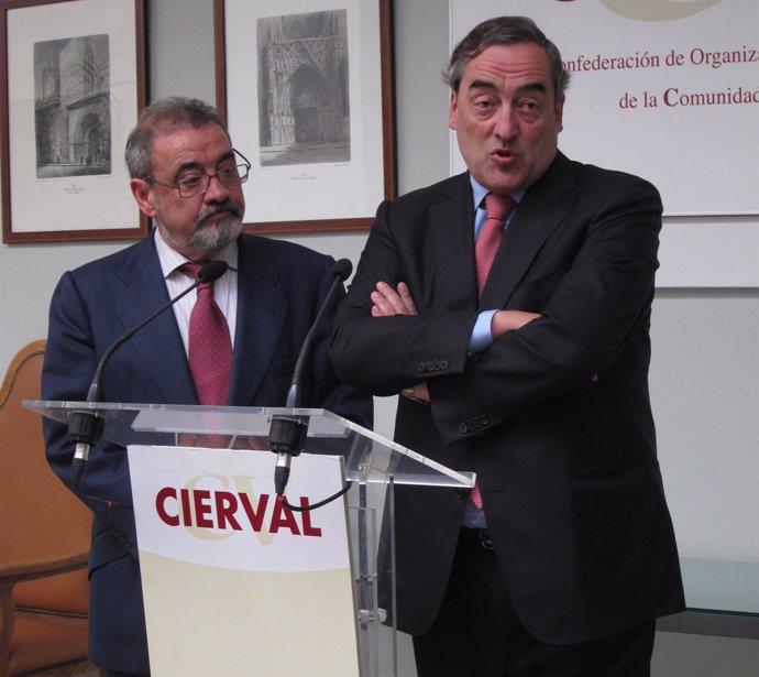Rosell (CEOE) Interviene En Presencia De González (Cierval).