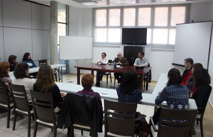 Curso De Formación Profesional Empleo (FPE) Del Centro Tecnológico Del Textil