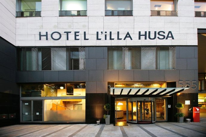Husa Hoteles Y Flisa Se Unen Para Fomentar El Empleo 