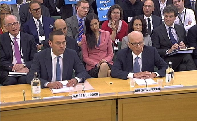 Rupert Murdoch Y Su Hijo James En El Juicio Por Las Escuchas