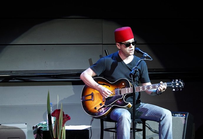 El Músico Santiago Auserón