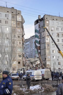 Derrumbe De Un Edificio En Rusia