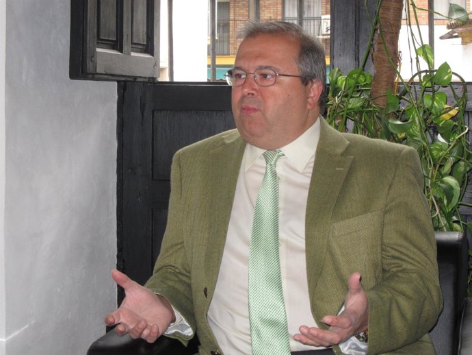 El Concejal De Cultura Del Ayuntamiento De Córdoba, Juan Miguel Moreno Calderón