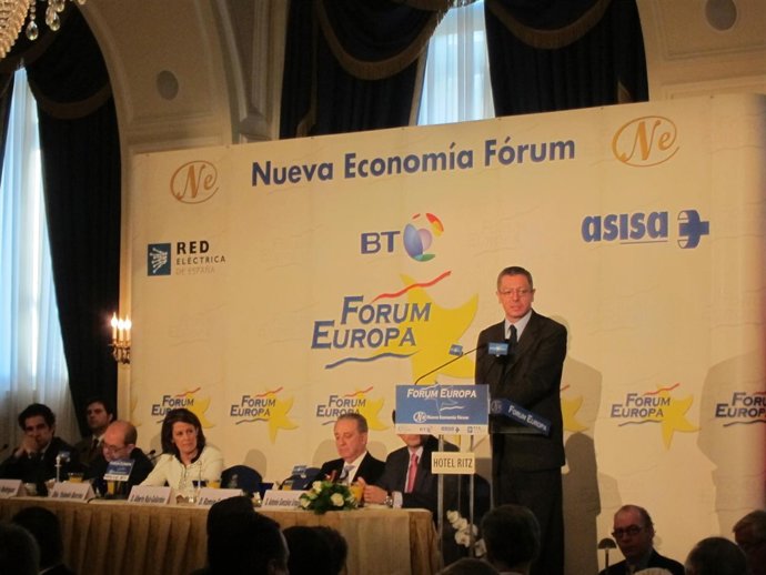 Gallardon En Un Desayuno Informativo