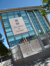 PSM cree que las cifras del déficit son un "engaño" e IU y UPyD hablan de "recortes" y datos "demasiado virtuosos"