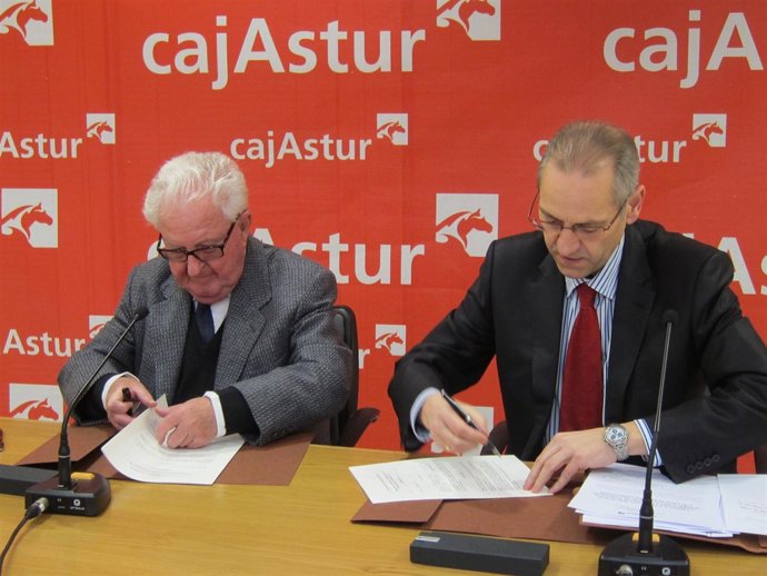 José Manuel Nebot (FAPEAS) Y Manuel Miguel (Cajastur), Firman Un Convenio