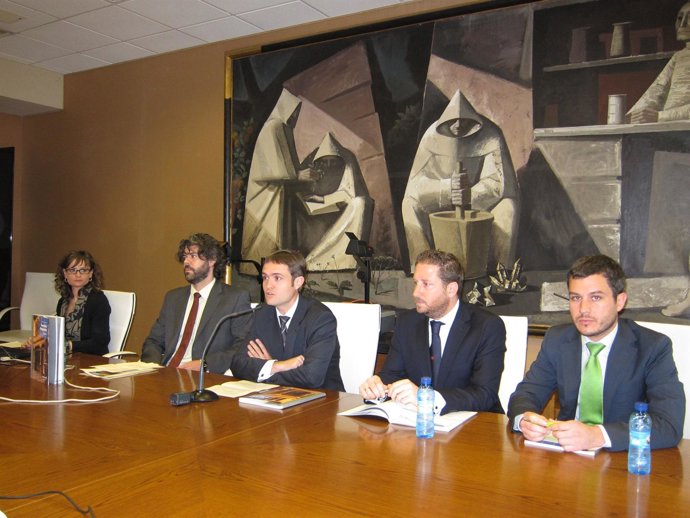 Presentación Del Número 46 De La Revista De Economía Aragonesa De Ibercaja