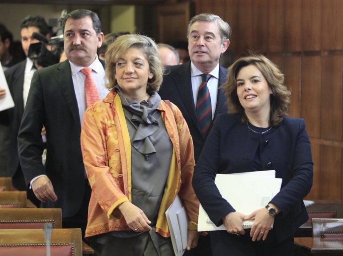 Soraya Saénz De Santamaría En El Senado
