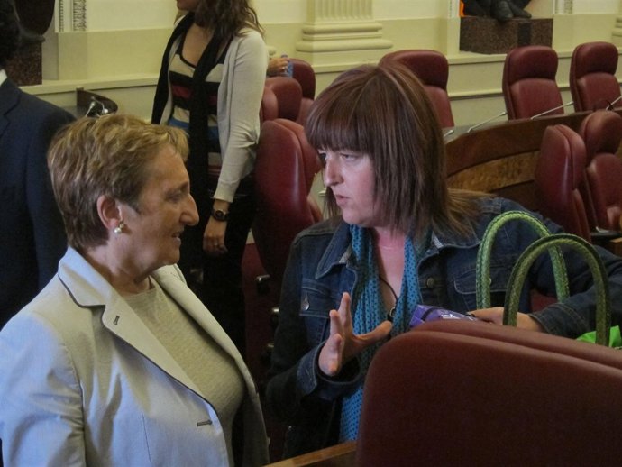 Merche Echezarreta Y Nerea Gálvez.