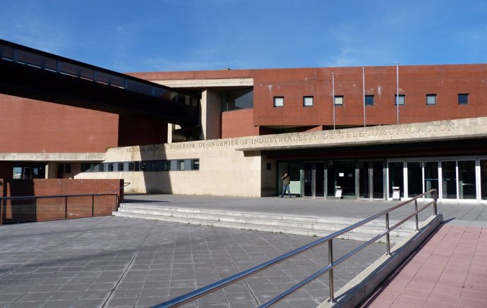 ETS De Ingenieros Industriales
