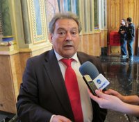 Rus no cree que haya "maldad" en las palabras de Blasco sobre Fabra y señala que "donde hay patrón no manda marinero"