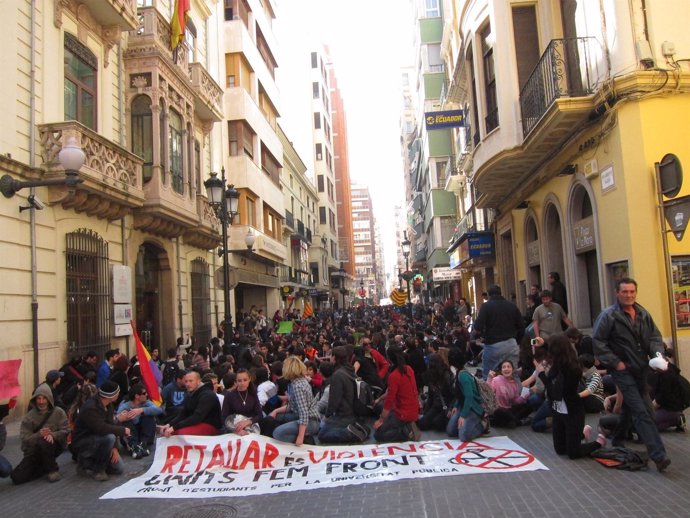 Manifestación De Estudiantes En Castellón