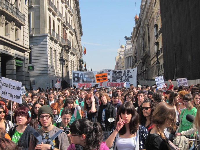 Mnifestación De Estudiantes En Madrid