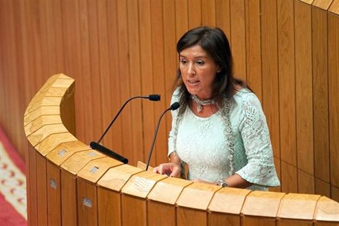 La Conselleira De Traballo, Beatriz Mato, En El Parlamento.