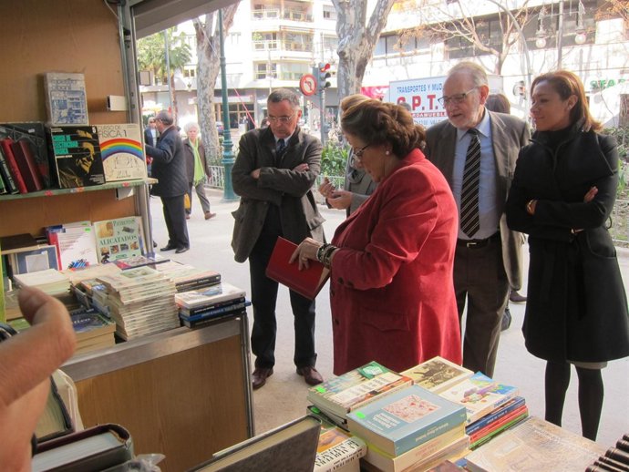 Barberá Y Johnson En La Inauguración De La XXXV Del Libro Antiguo