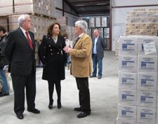 Jorge Hernández Mollar Y Carmen Crespo Visitan Bancosol