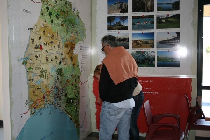 Punto De Información Turística En Cartaya. 