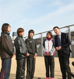 Sebastian Coe En Su Visita A Tokio