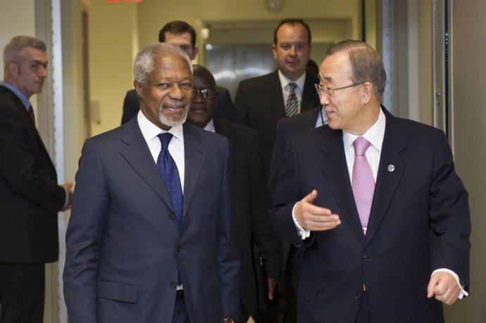 El Enviado A Siria, Kofi Annan, Y El Secretario General De La ONU, Ban Ki Moon. 