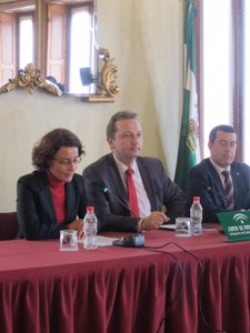 El Consejero De Empleo De La Junta De Andalucía, Manuel Recio
